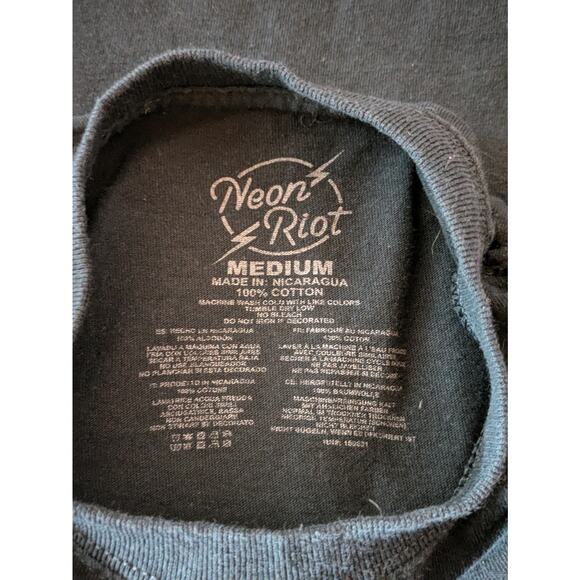 Neon Riot Womens Medium T-Shirt Graphic Beach Skeleton Duck Float Hot Topic Pool - Picture 5 of 5